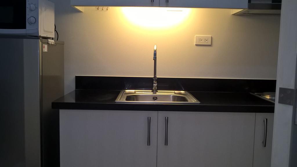 Studio Deluxe Apartment In Princeton Residences Маніла Екстер'єр фото